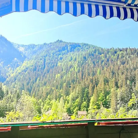 Strasser Apartamento