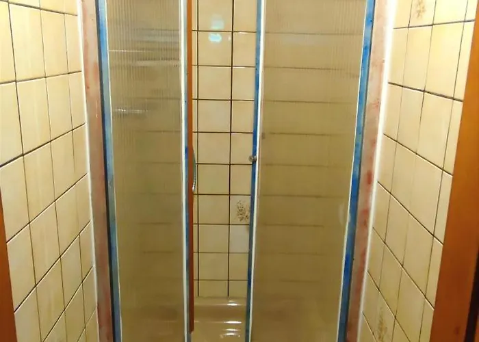 Strasser شقة Stockenboi