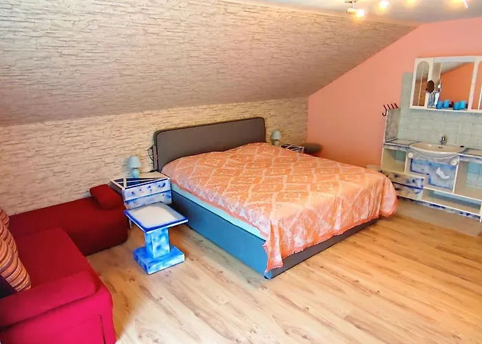 Strasser شقة Stockenboi